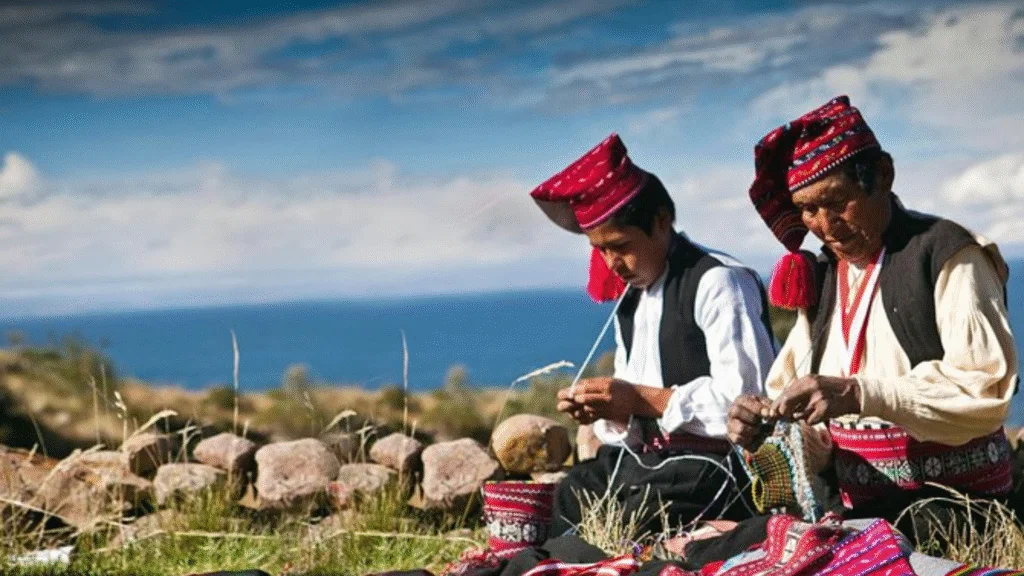 Tour Islas de los Uros, Amantaní y Taquile 2 Días / 1 Noche