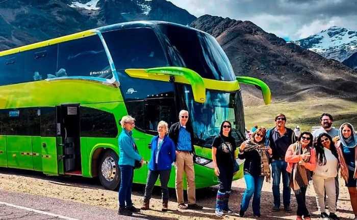 Ruta del Sol: Bus Turístico de Puno a Cusco 