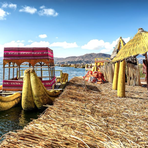 Excursion Îles Flottantes des Uros Demi-Journée