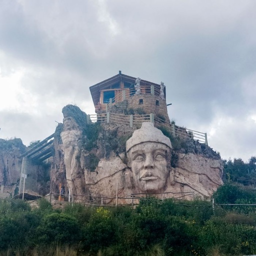 Tour Morada de los Dioses de Quadriciclo